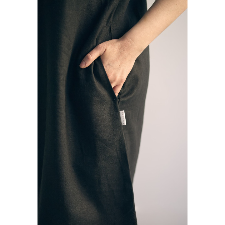 Liten Britta Kinder-Leinenkleid (Schwarz)