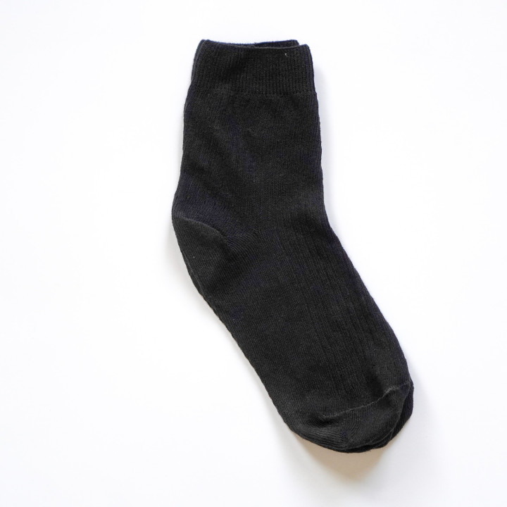 Leinen-Socken mit Streifen.