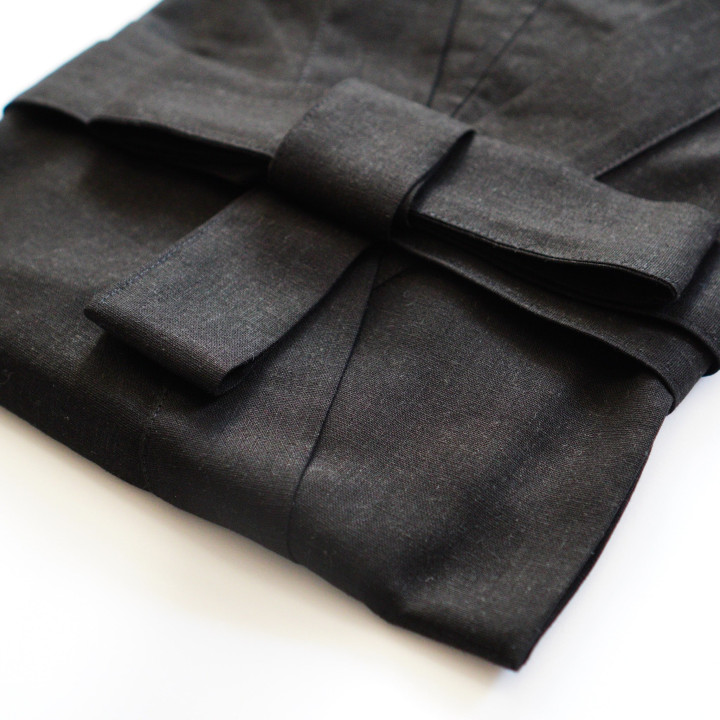 Leinenkimono (schwarz) - klassisches Kimono aus 100% Leinen | Lennea