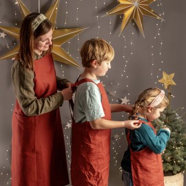 Set aus Weihnachtsschürzen (Madika+Lotta)