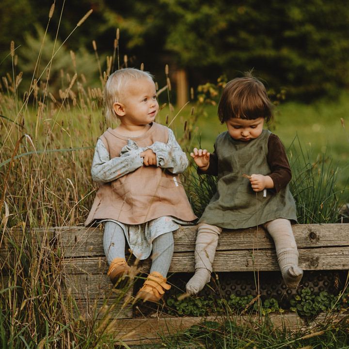 Kinder-Schürze Kerstin (olivgrün)
