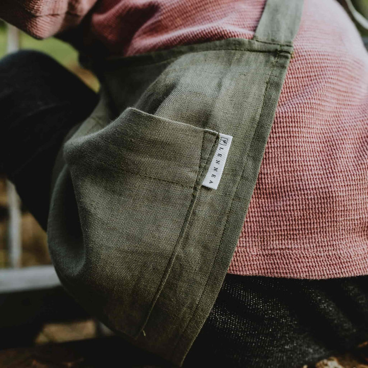 Kinderschürze Lotta (olivgrün)