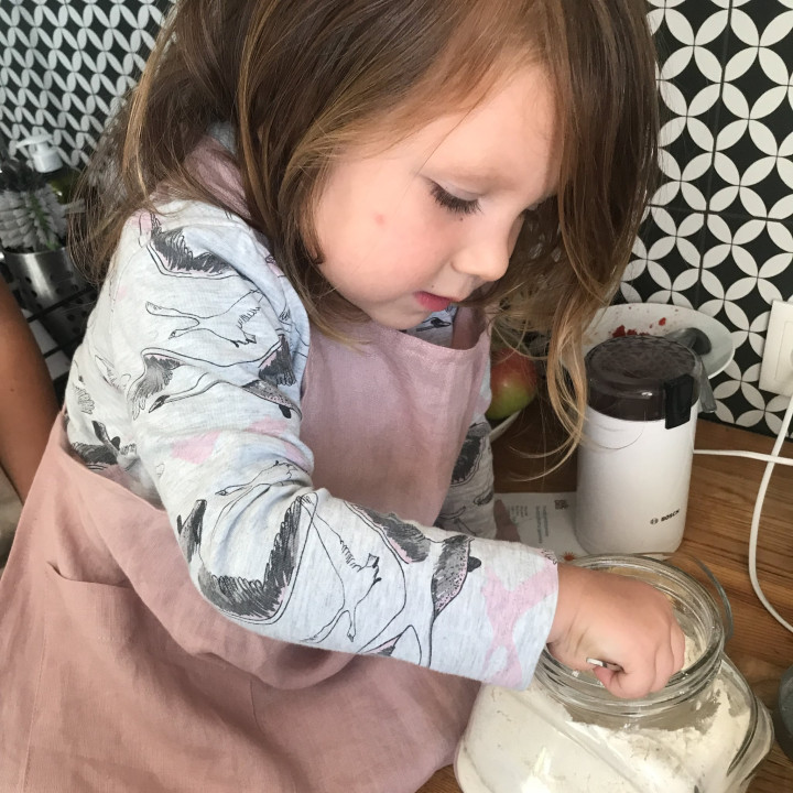 Lotta Kinderschürze (puderrosa)