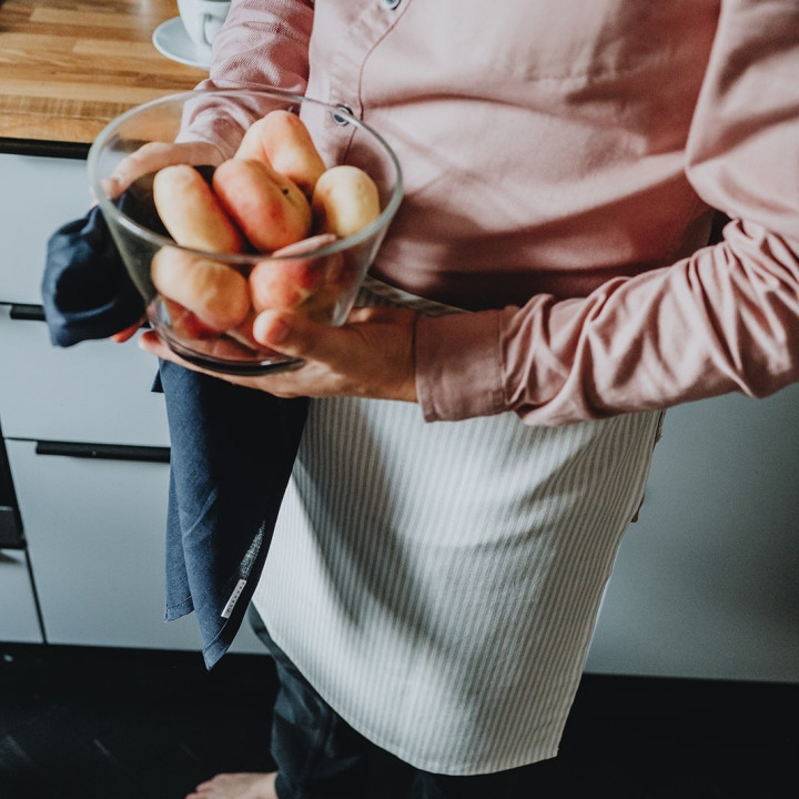 Wisch-Schürze 2-in-1 (naturfarbene Streifen)