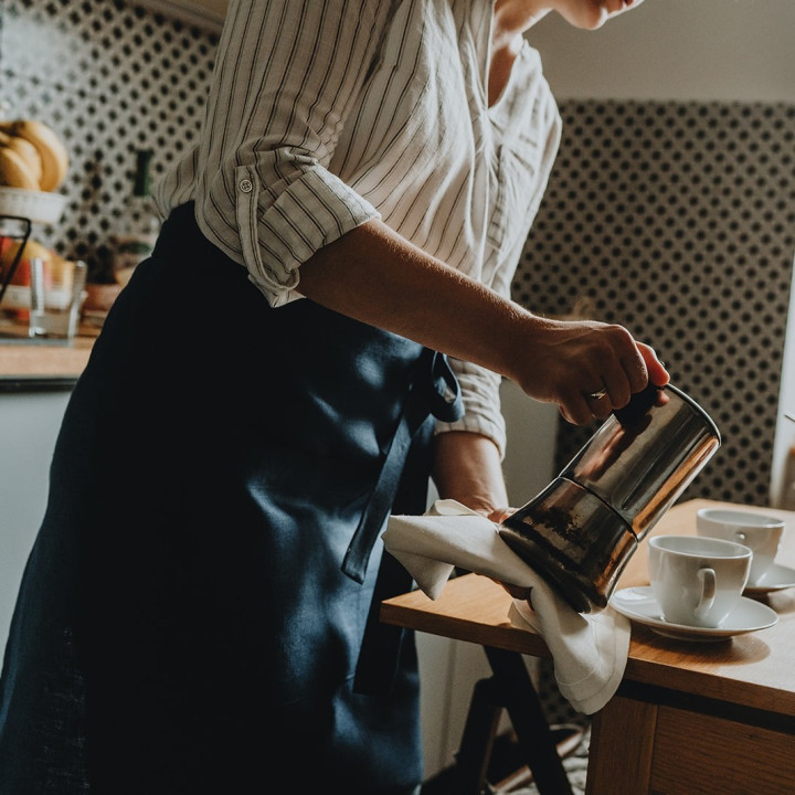 Schürze mit Bindeband  (Indigo)