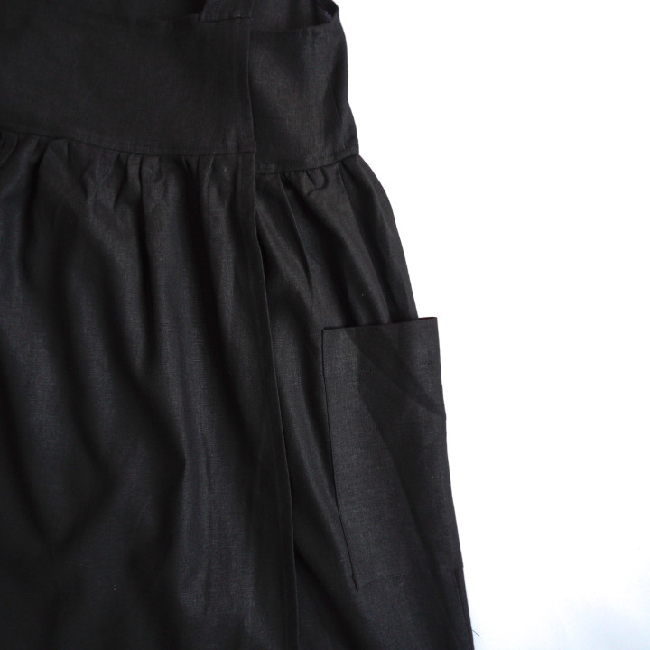 Schürze-Kleid Mia (schwarz)