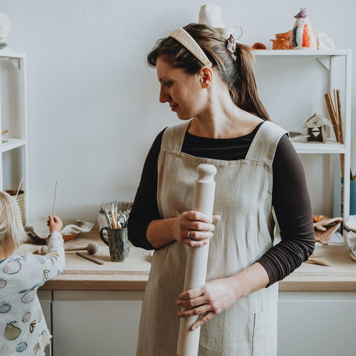 Schürze mit Logo - Gesticktes Logo Ihres Unternehmens