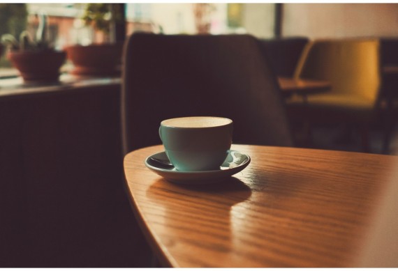 Welche Schürze sollten Sie für die Arbeit in einem Café wählen: Ganz oder Halblang?